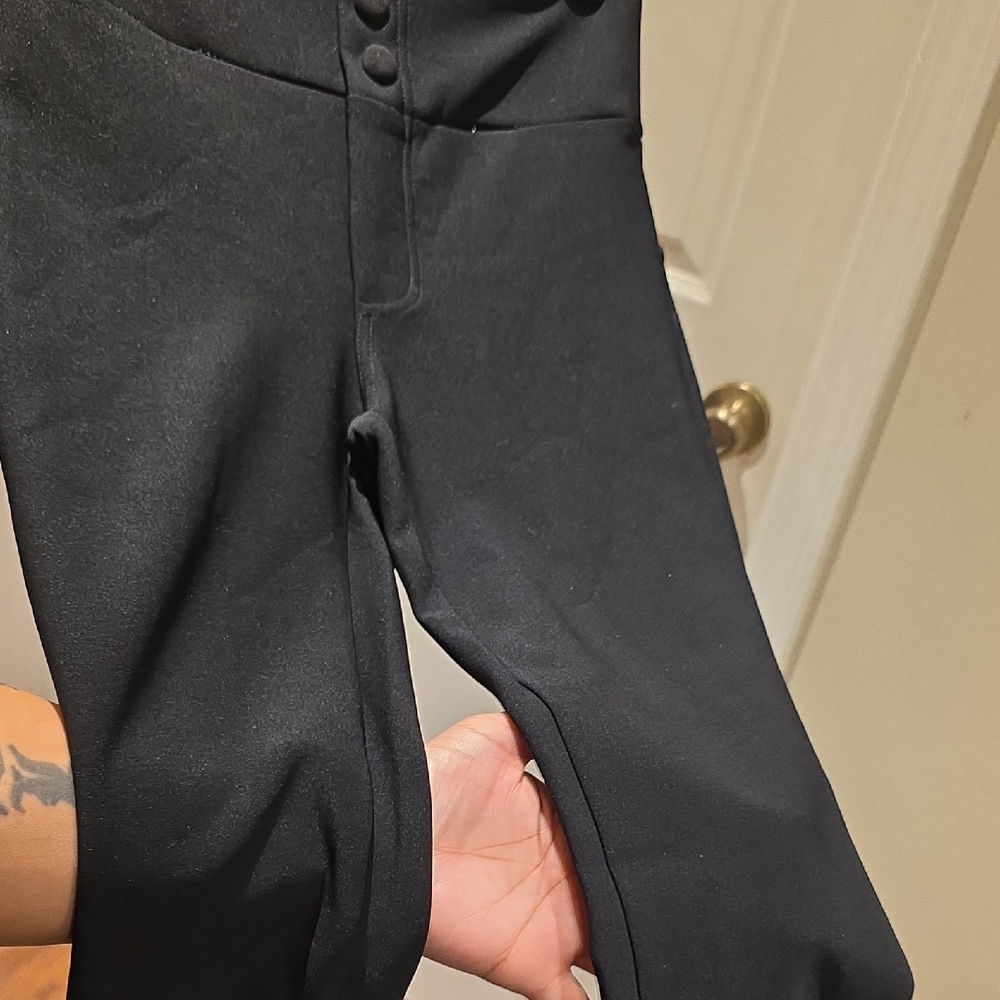 Source Unknown Black High-Waist Active Leggings - image 3